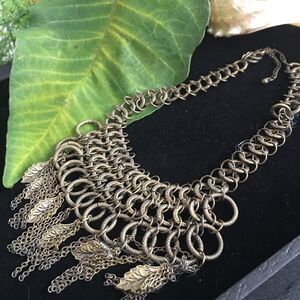 ☃️🌲Don’t Leaf Me Statement Necklace🌲☃️🌲